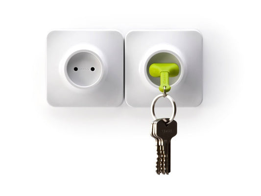 Key Ring - Wall socket with plug